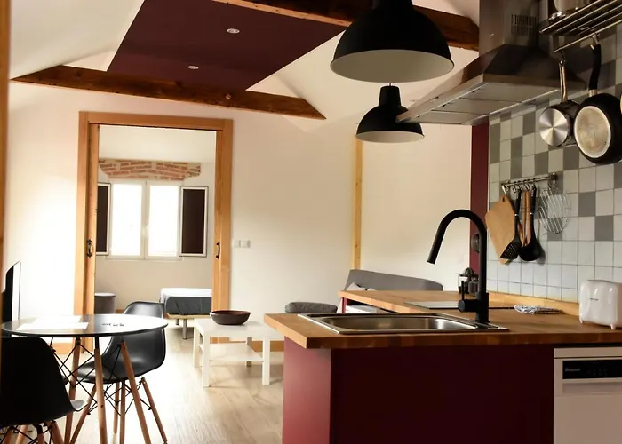 Tierra Y Arte * Santona